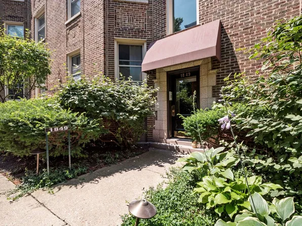 1849 W Greenleaf Ave APT 3S, Chicago, IL 60626