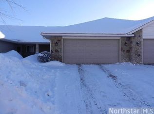 70 Crown Pointe Curv, Hudson, WI 54016