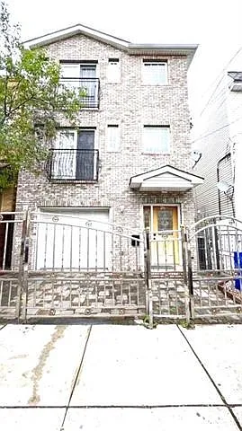 268 Grant Ave #1 Photo 1
