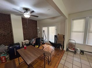 110 Hampshire St #2, Cambridge, MA 02139