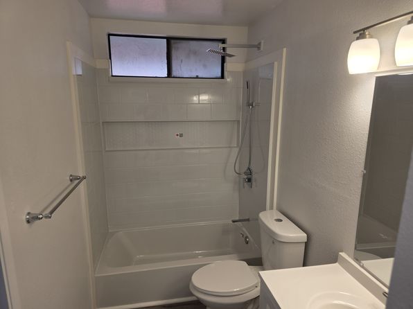 5550 Traffic Way Unit 7