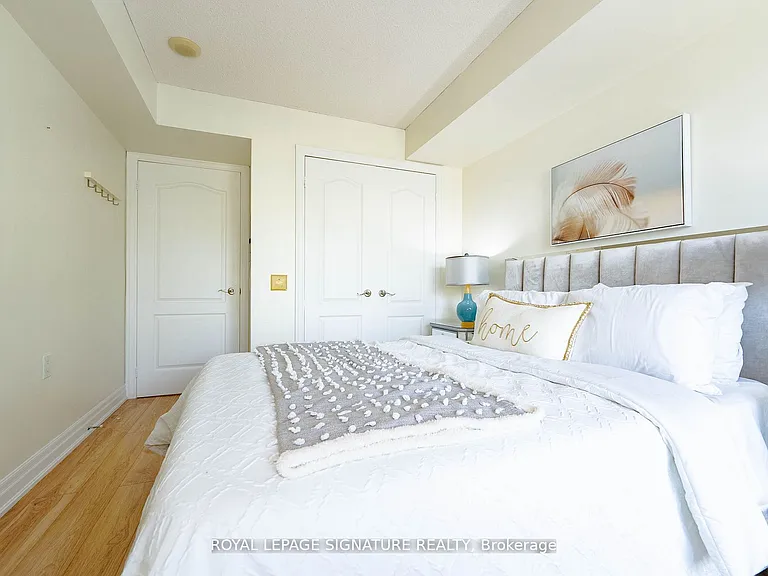 21 Hillcrest Ave #209 — Photo 12