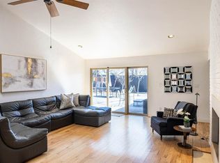 8814 Lacrosse Dr, Dallas, TX 75231