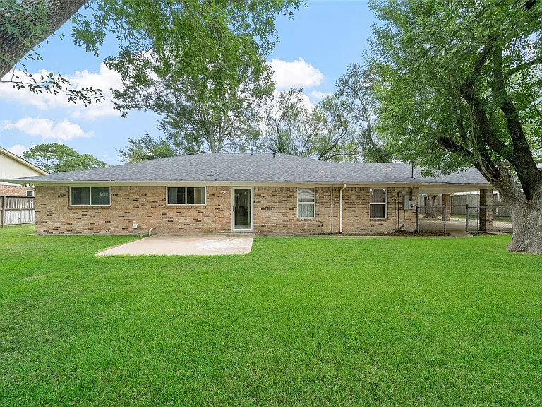 14702 Westway Ln — Photo 27