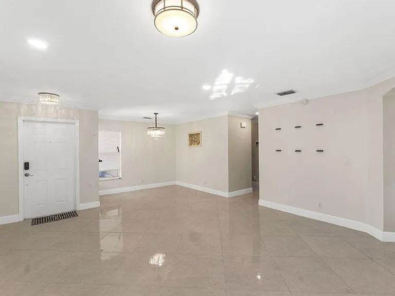 6384 Adriatic Way — Photo 4