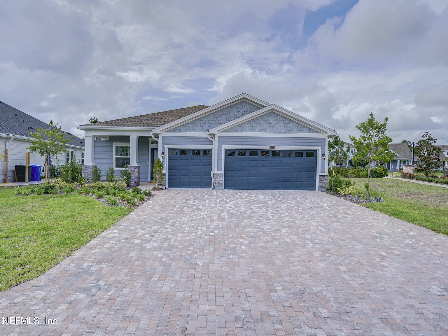 3 bed, 2.5 bath, 2300 sqft, $3,250 — Photo 2