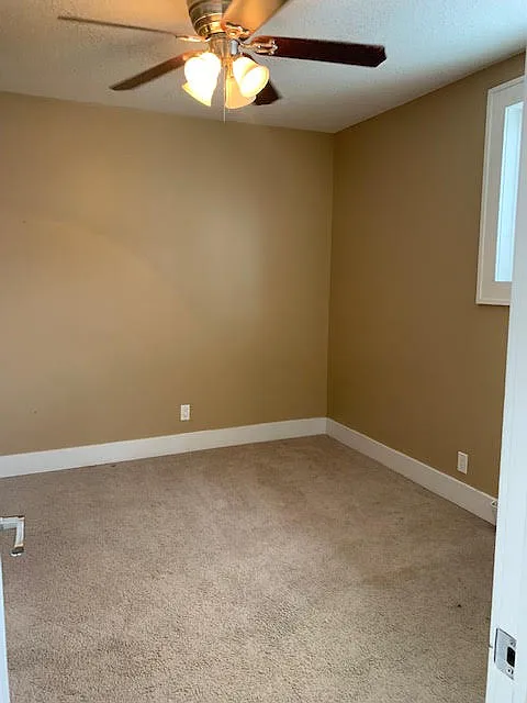 2 bed, $1,400 — Photo 2