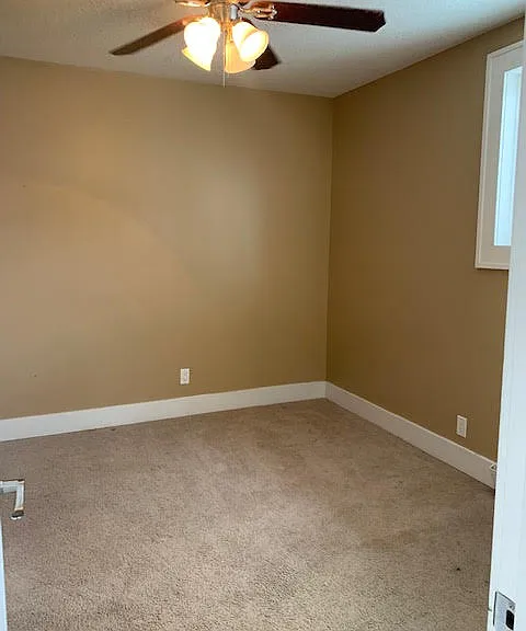 2210 Angus St #2 — Photo 2