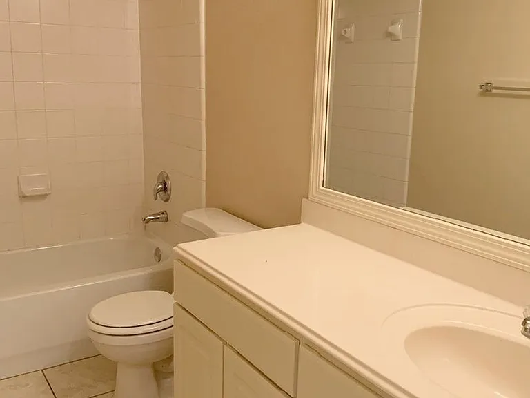 2747 Lofty Elm St — Photo 17