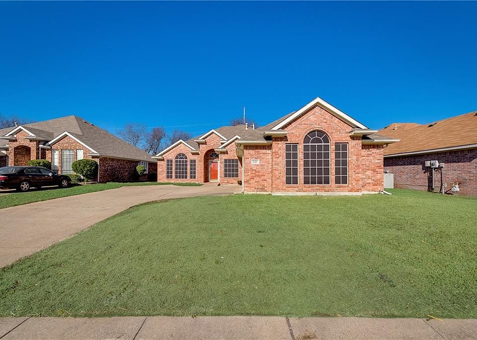 1st image of 1121 Wendell Way