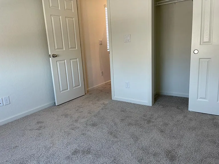 6393 Meritage Dr — Photo 5