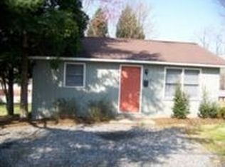 522 17th St SW, Hickory, NC 28602