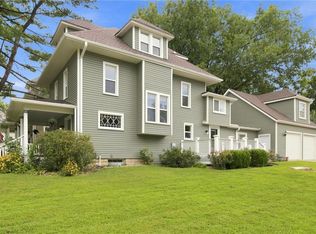 501 E Shawnee St, Paola, KS 66071