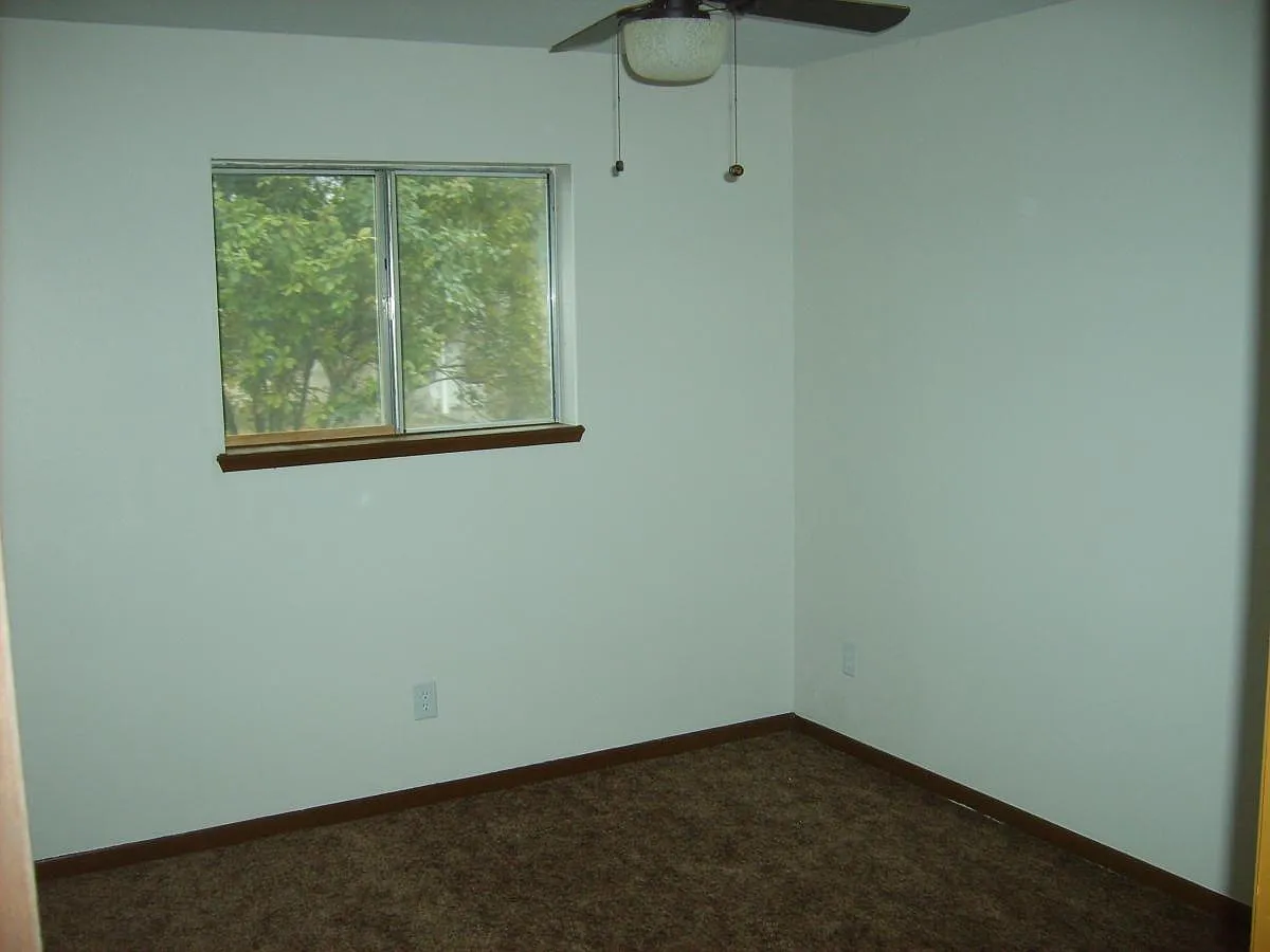 328 Miller Street — Photo 4