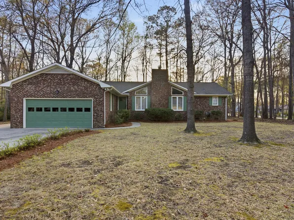 101 Gatewood Dr, New Bern, NC 28562