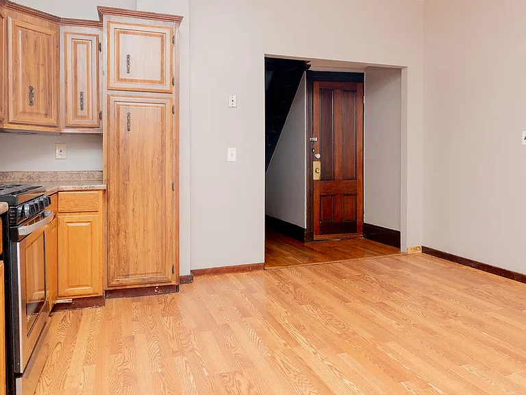 Kitchen cabinets