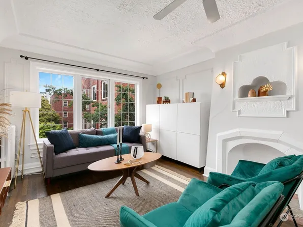 1101 17th Avenue #405, Seattle, WA 98122