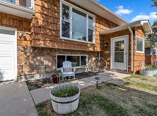 6703 Moreland Ave, Cheyenne, WY 82009