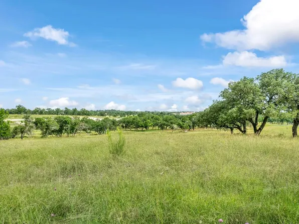 120 Crepe Myrtel Ct, Fredericksburg, TX 78624