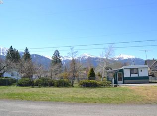 405 S Lake St, Joseph, OR 97846