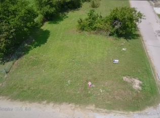 506 Harrell St, Terrell, TX 75160