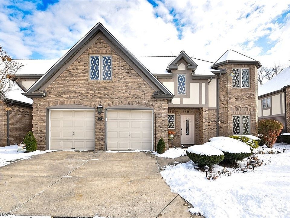 1st image of 2 Aberdeen Ct