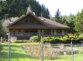 34025 Cedar Valley Rd, Gold Beach, OR 97444