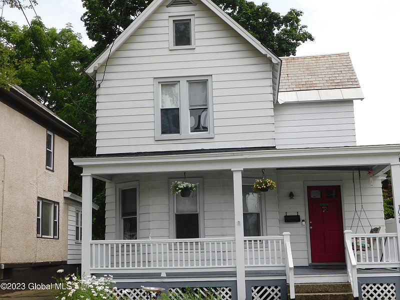 2nd image of 1030 Regent Street