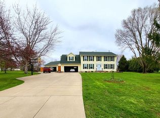 8440 Federalist Rd, Marion, IA 52302