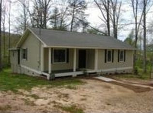 77 Liberty Ln, Cleveland, GA 30528