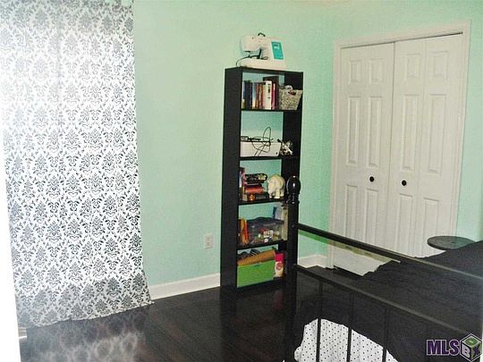 1st image of 36116 Norfolk Ave