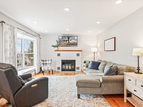 45 Upper Newton Street, St. Albans City, VT 05478