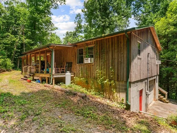 780 Poplar Springs Rd, Dalton, GA 30720