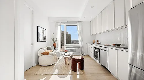 150 Lawrence St Photo 1
