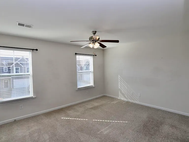2943 Old Field Rd — Photo 53
