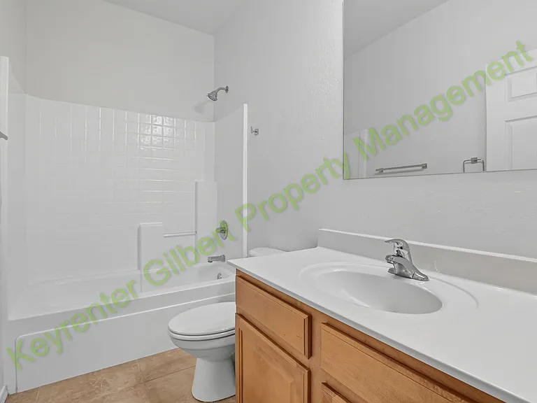 33958 N Barbara Dr — Photo 15