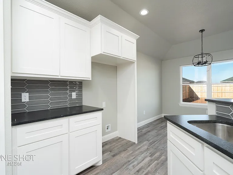 1728 Bandolero Rd — Photo 17
