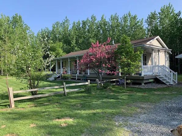 9489 Highway 53, Kabetogama, MN 56669