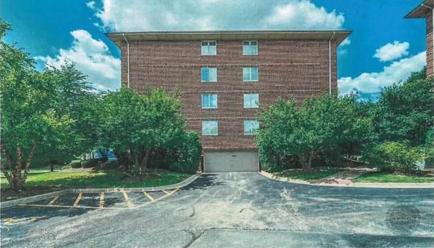 2 bed, 1652 sqft, $2,800 — Photo 3