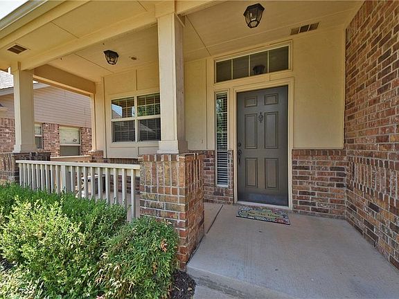 3rd image of 18309 Cola Dr