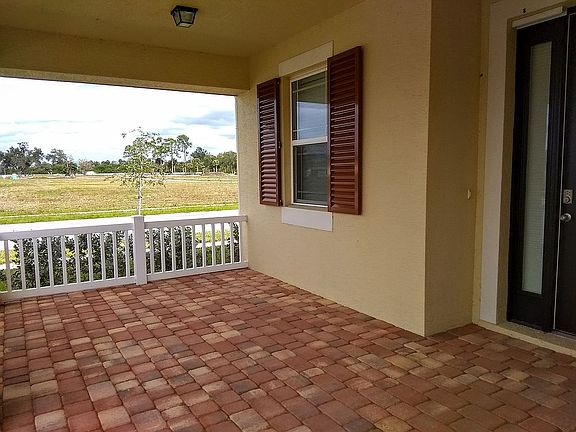 4th image of 1425 Fortrose Dr