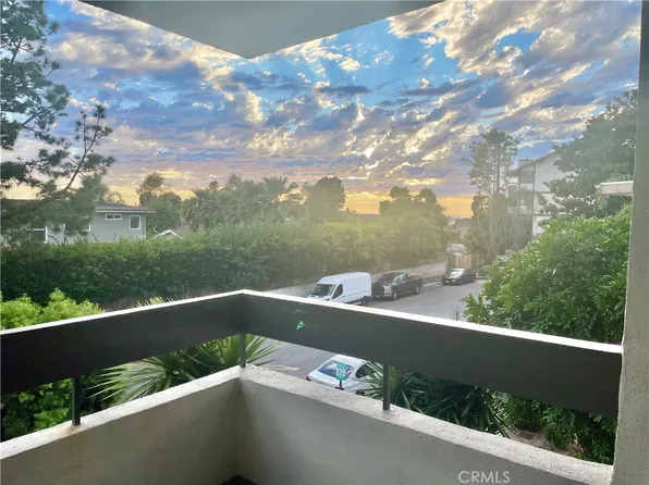 5965 Peacock Ridge Rd Unit 301, Rancho Palos Verdes, CA 90275