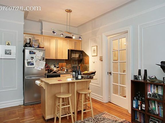 3rd image of 277 Washington Ave APT 4H