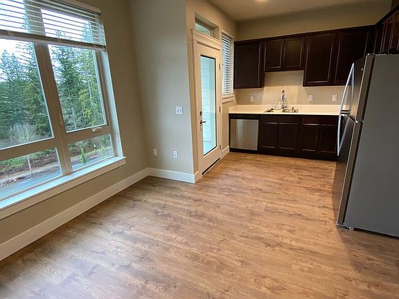 3rd image of 6955 Birdseye Ave NE #203