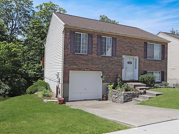 4th image of 4024 Woodchase Dr