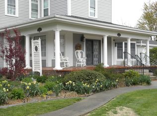 903 N Jackson St, Huntingburg, IN 47542