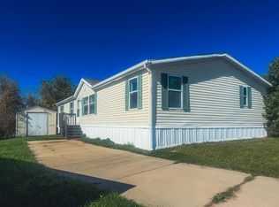 704 Crockett Dr #155, Potterville, MI 48876