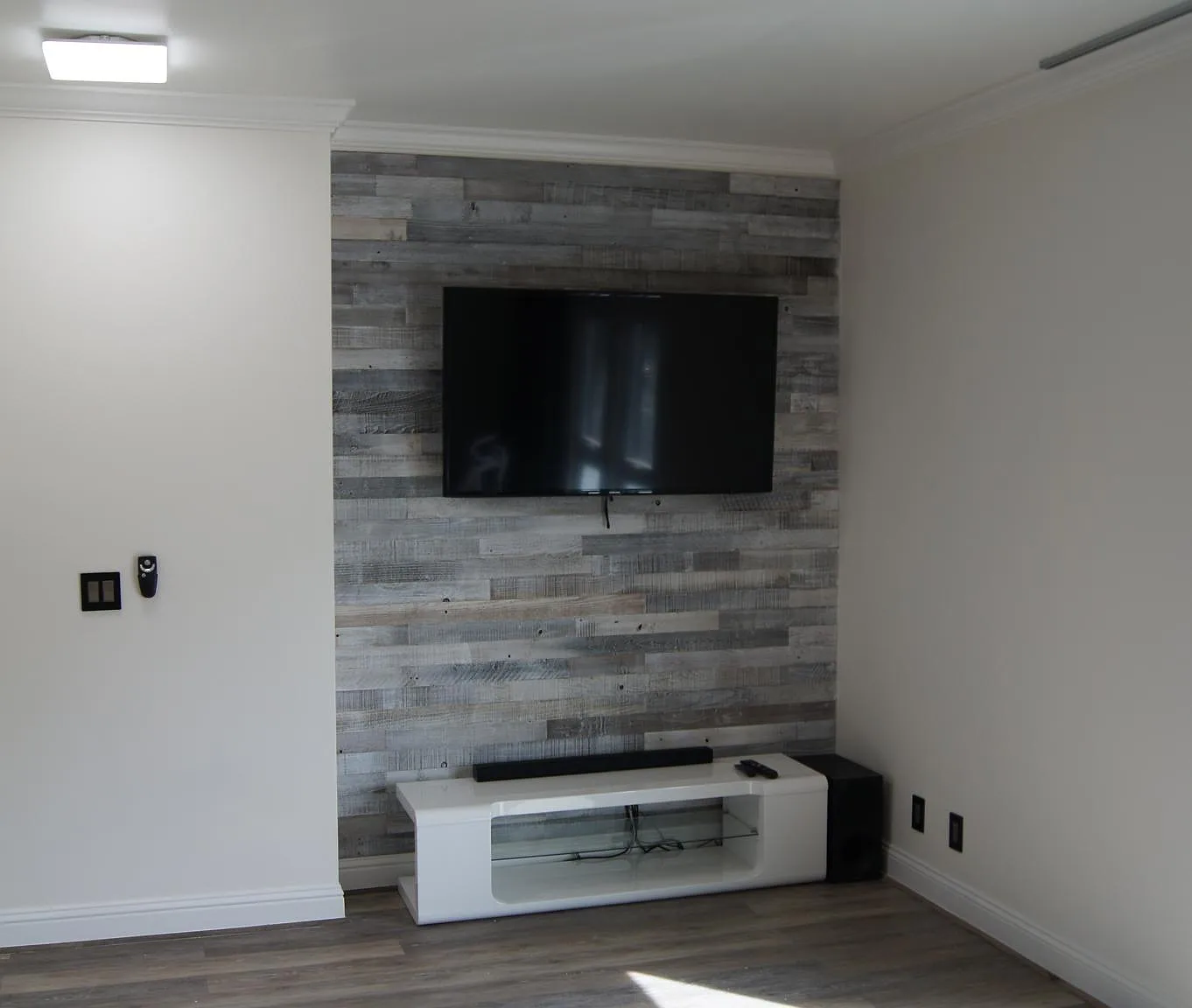 2 bed, 750 sqft, $2,295 — Photo 3