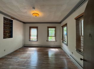 27 Gilman St APT 1, Somerville, MA 02145