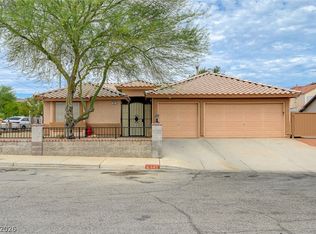 541 Trocadero St, Henderson, NV 89015